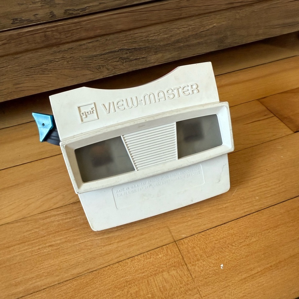 1970s Vintage GAF View Master‎ Red White blue Viewfinder Viewer
